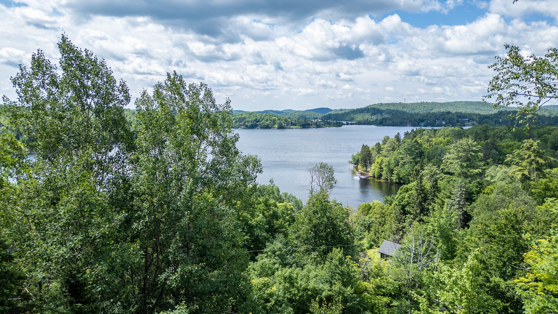 Photo - Vue sur l'eau