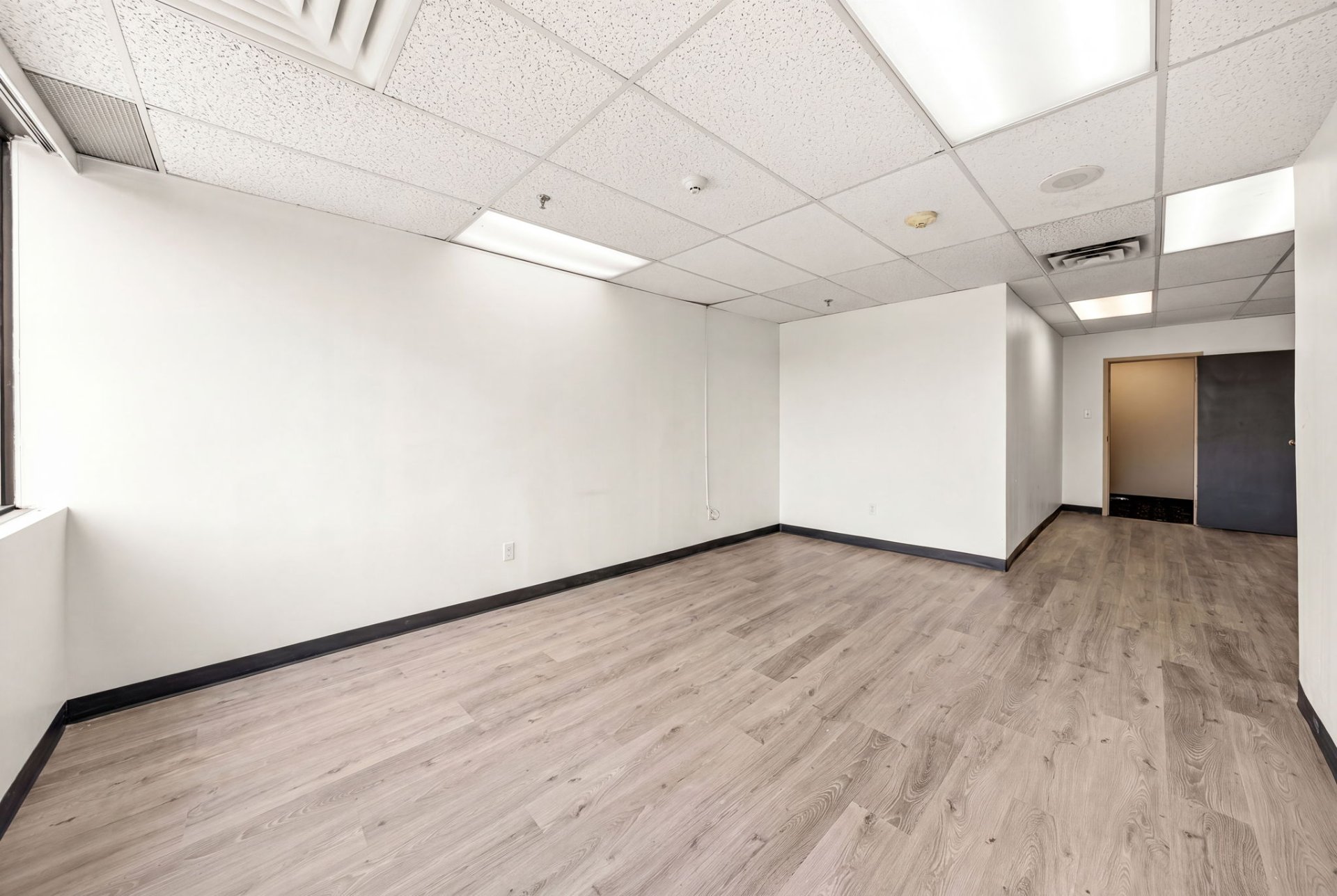 Photo - Office