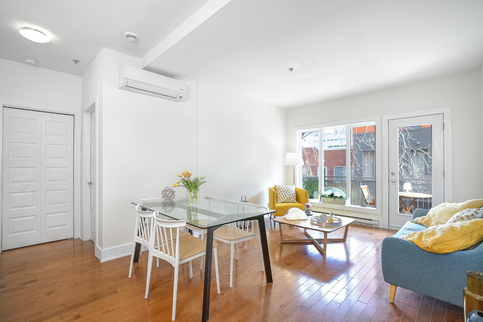 Photo - Dining room