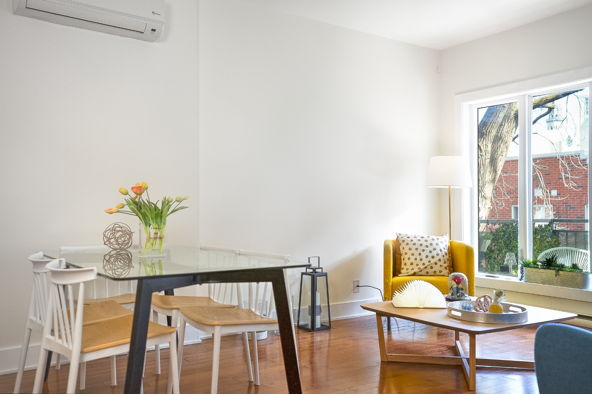 Photo - Dining room