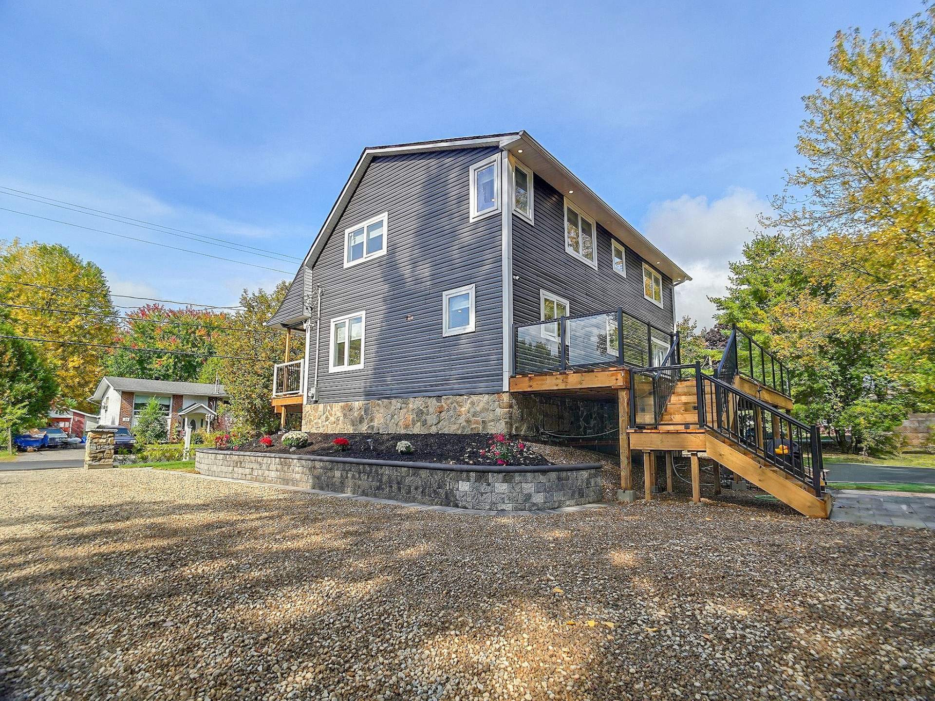 Photo - Overall View