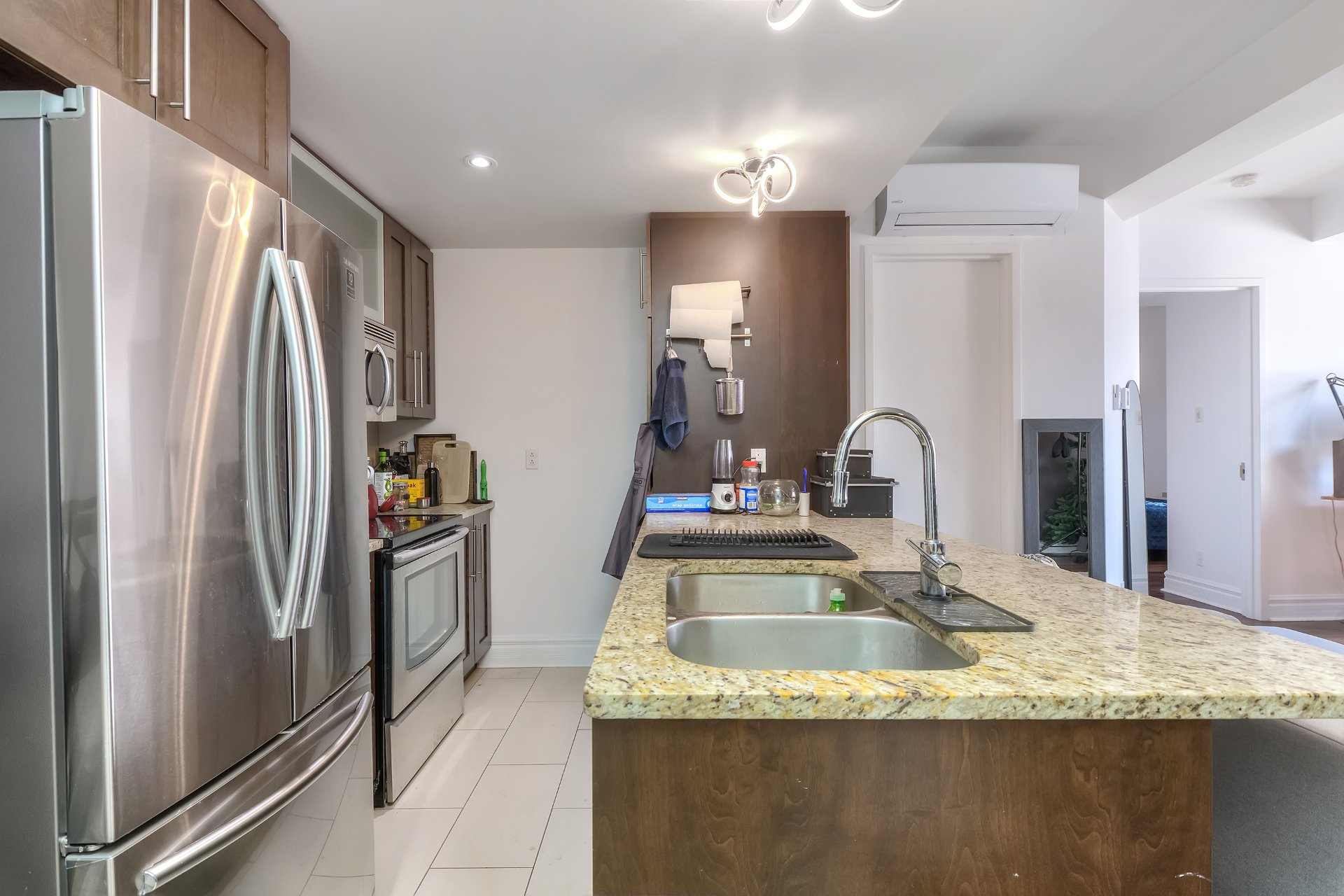 Photo - Kitchen