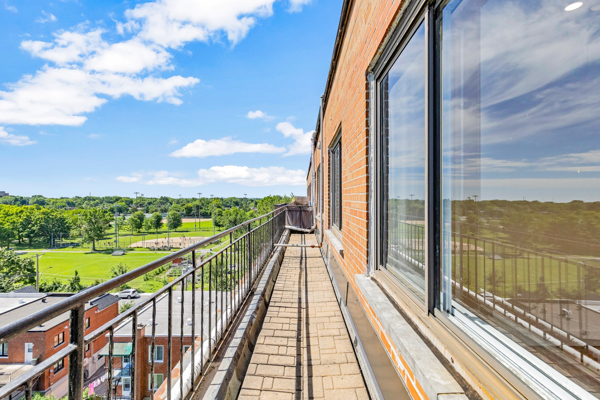 Photo - Balcon
