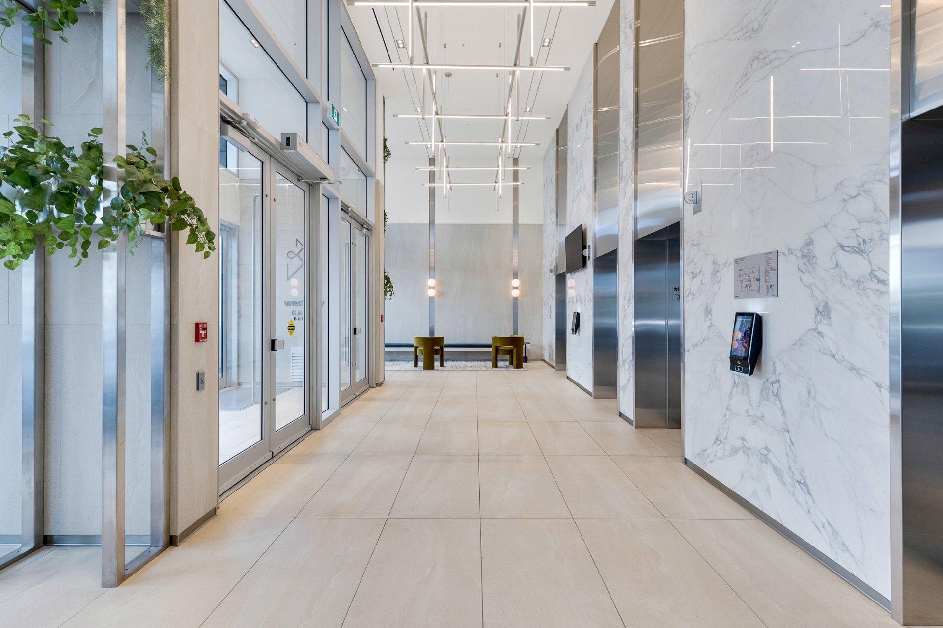 Photo - Reception Area