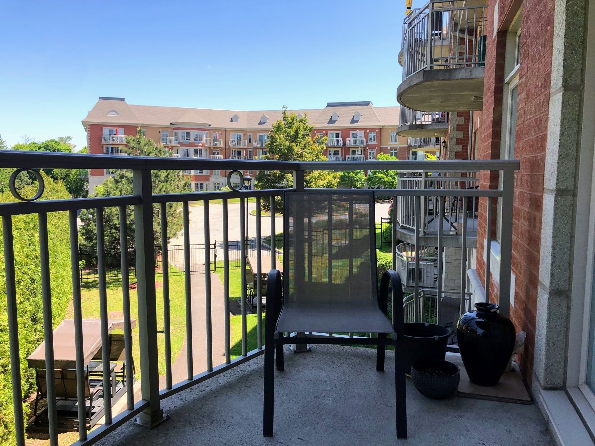 Photo - Balcon