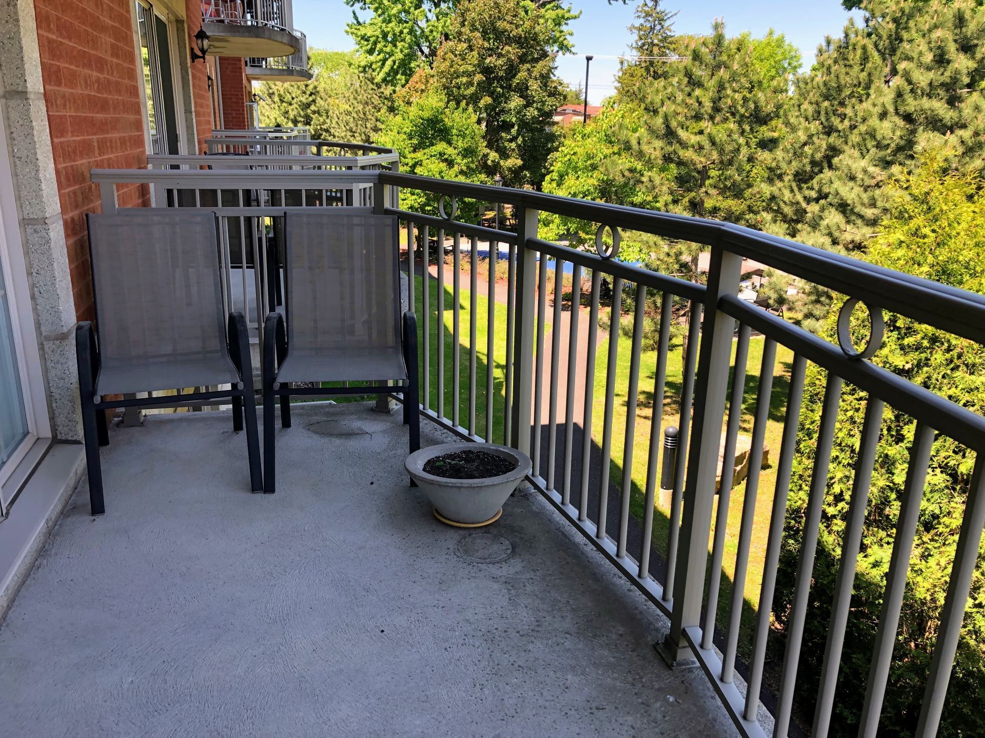 Photo - Balcon