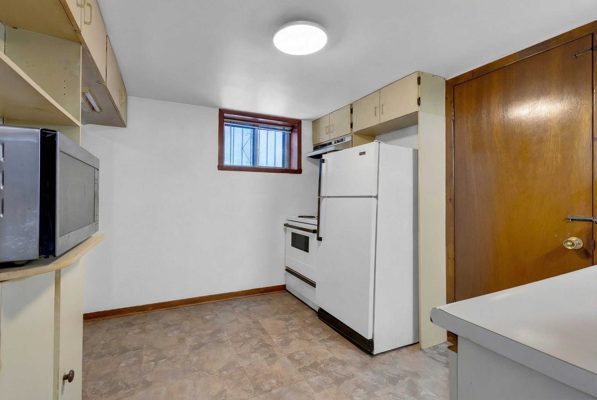 Photo - Basement