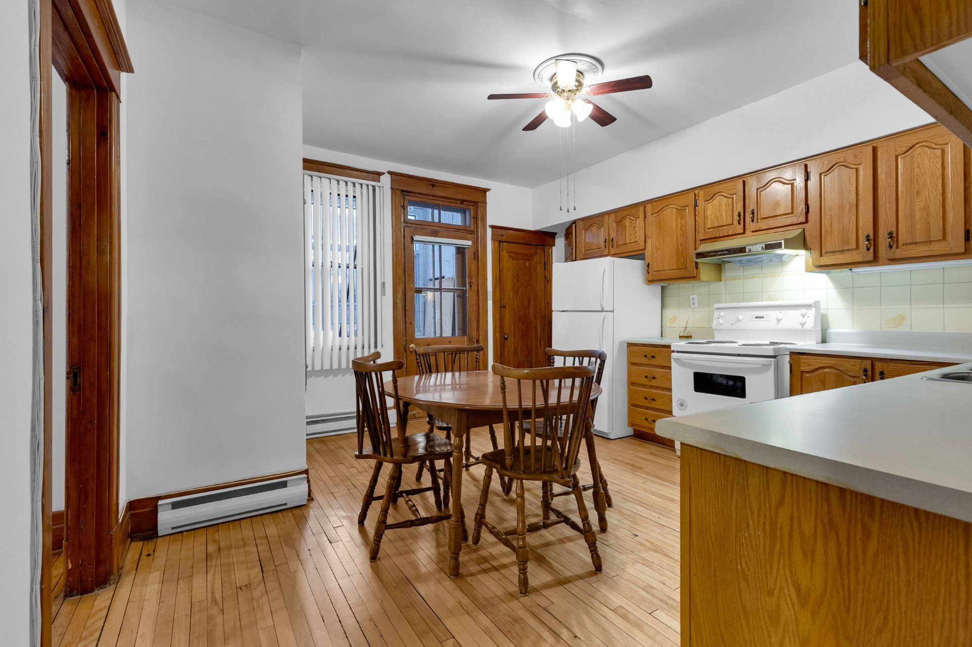 Photo - Kitchen
