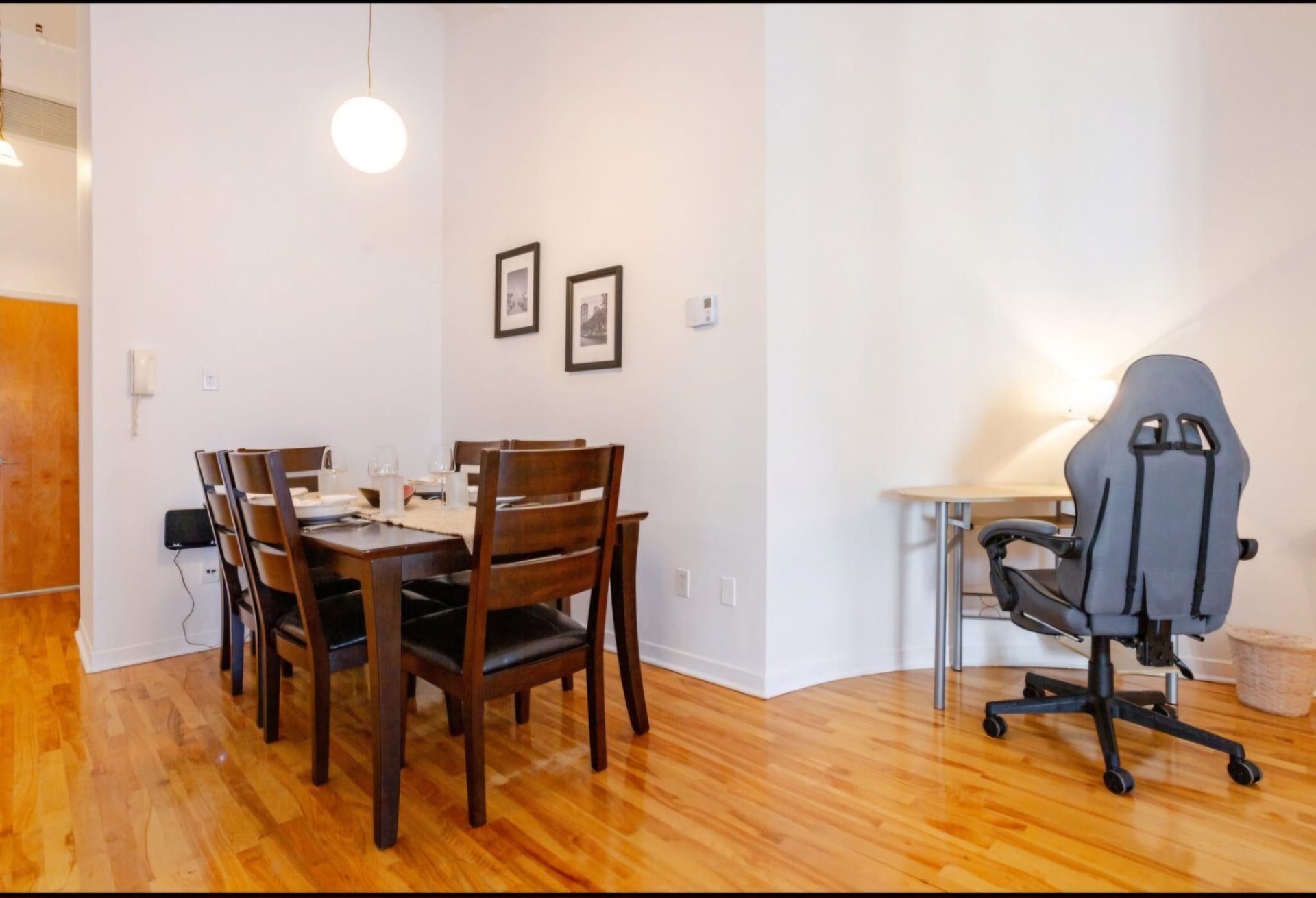 Photo - Salle à manger