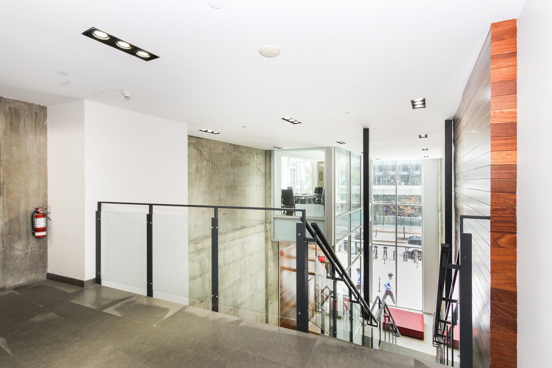 Photo - Interior
