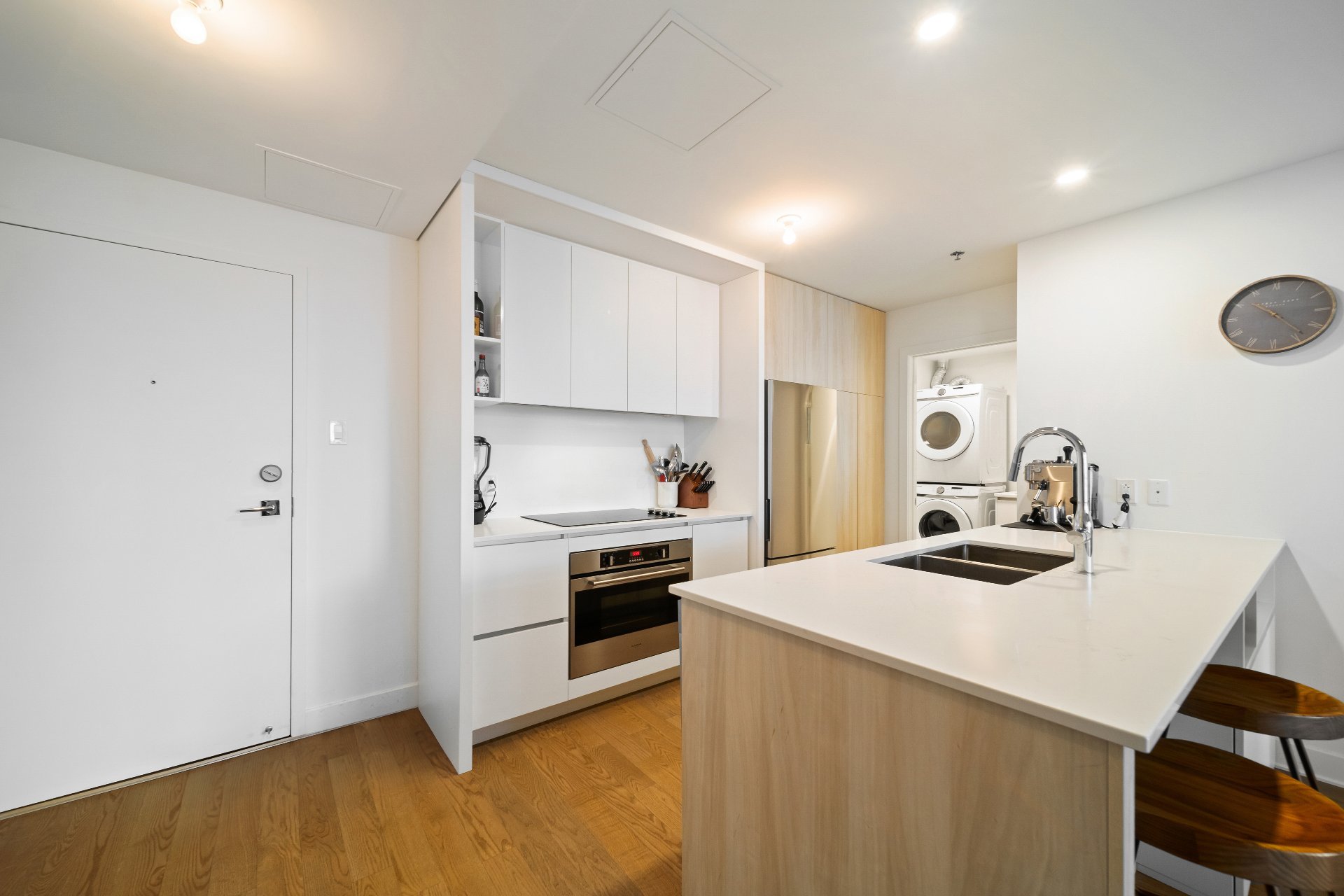 Photo - Kitchen