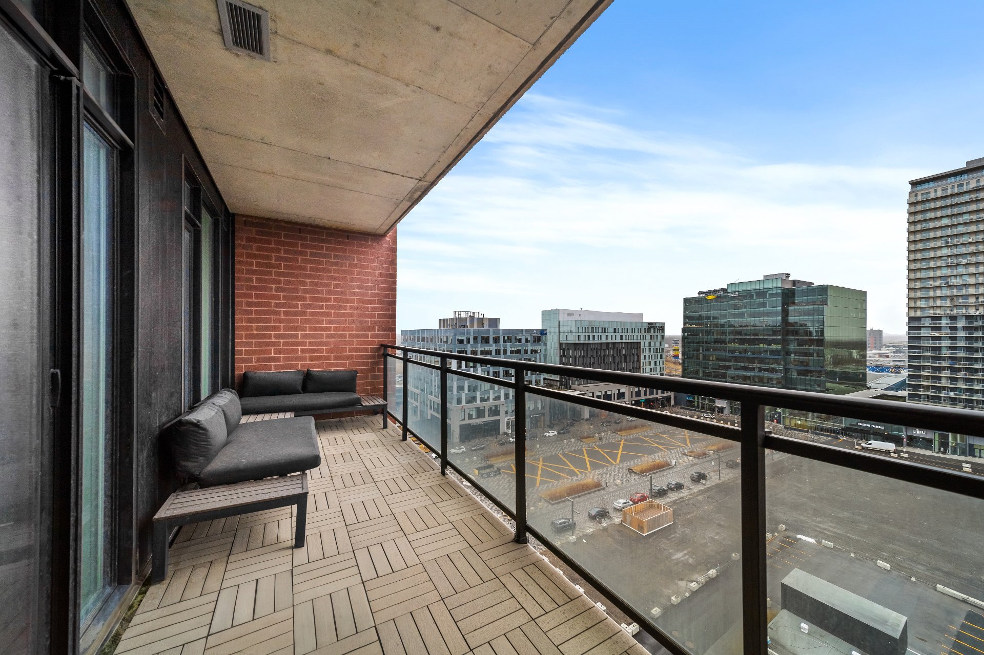 Photo - Balcony