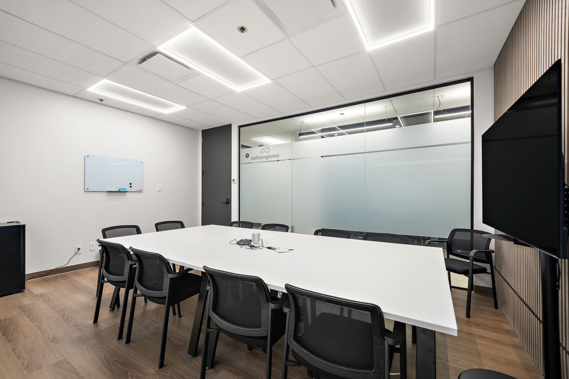 Photo - Office