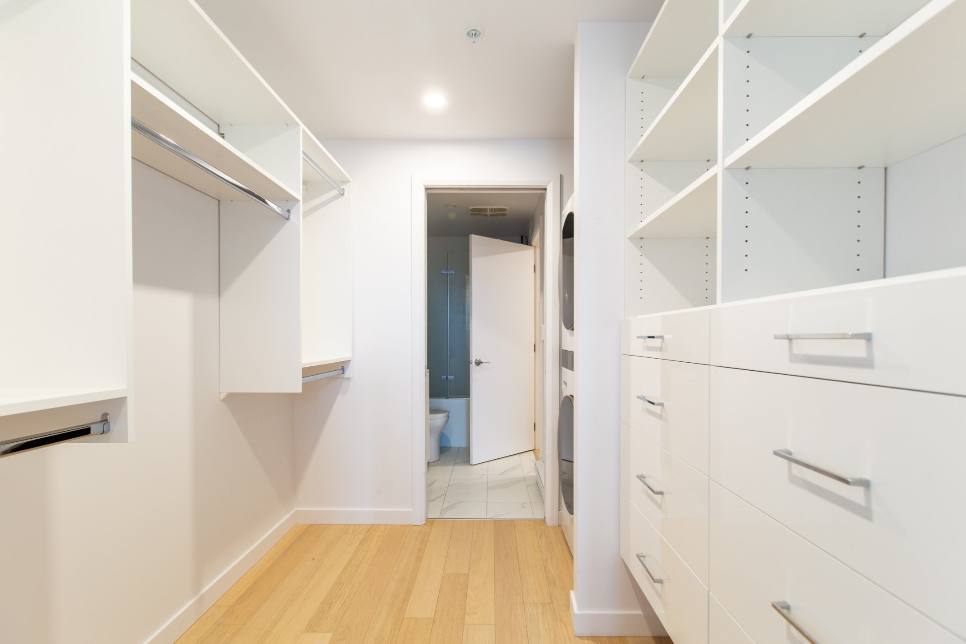 Photo - Penderie (Walk-in)