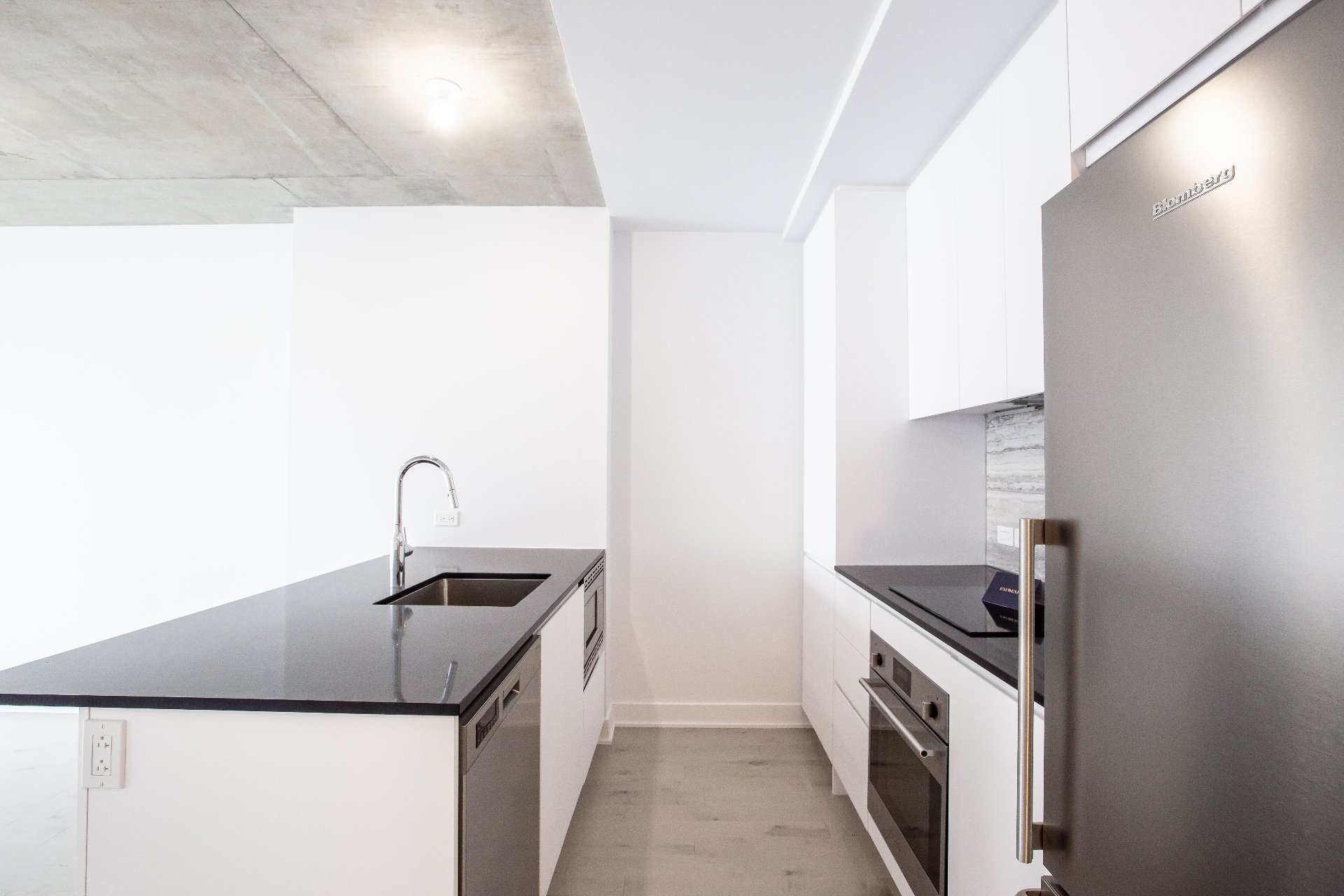 Photo - Kitchen