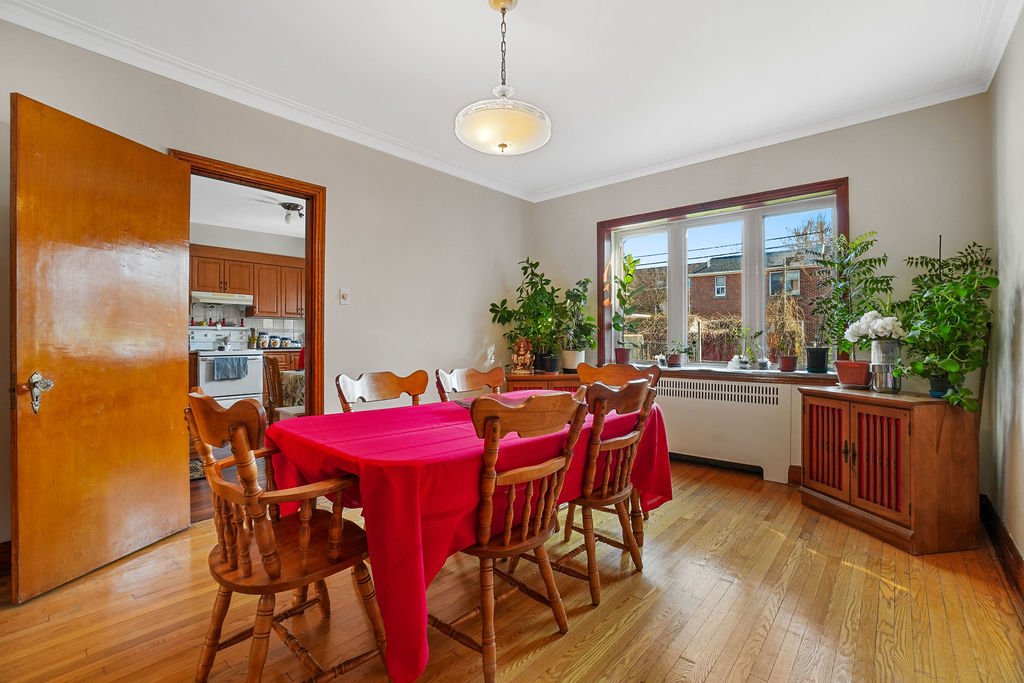 Photo - Dining room