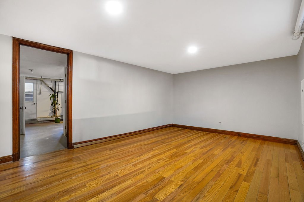Photo - Basement