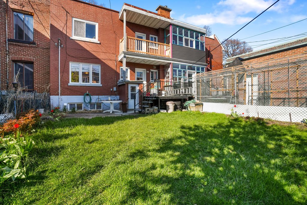 Photo - Backyard