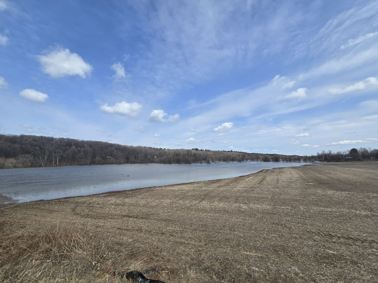 Photo - Vue sur l'eau
