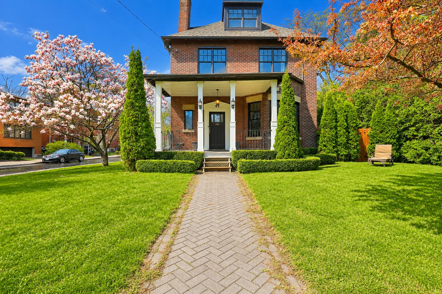 Photo - Exterior entrance