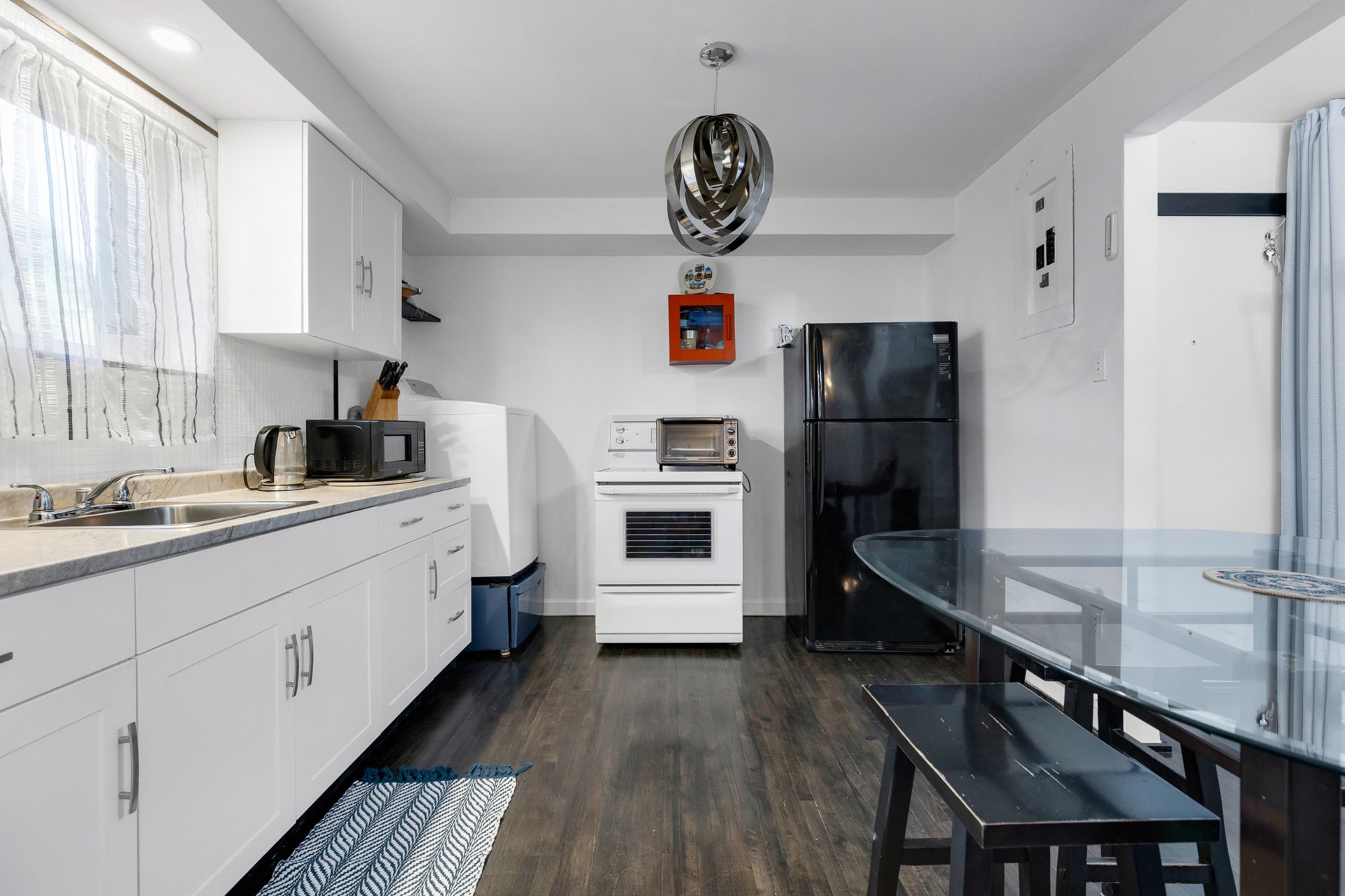 Photo - Kitchen