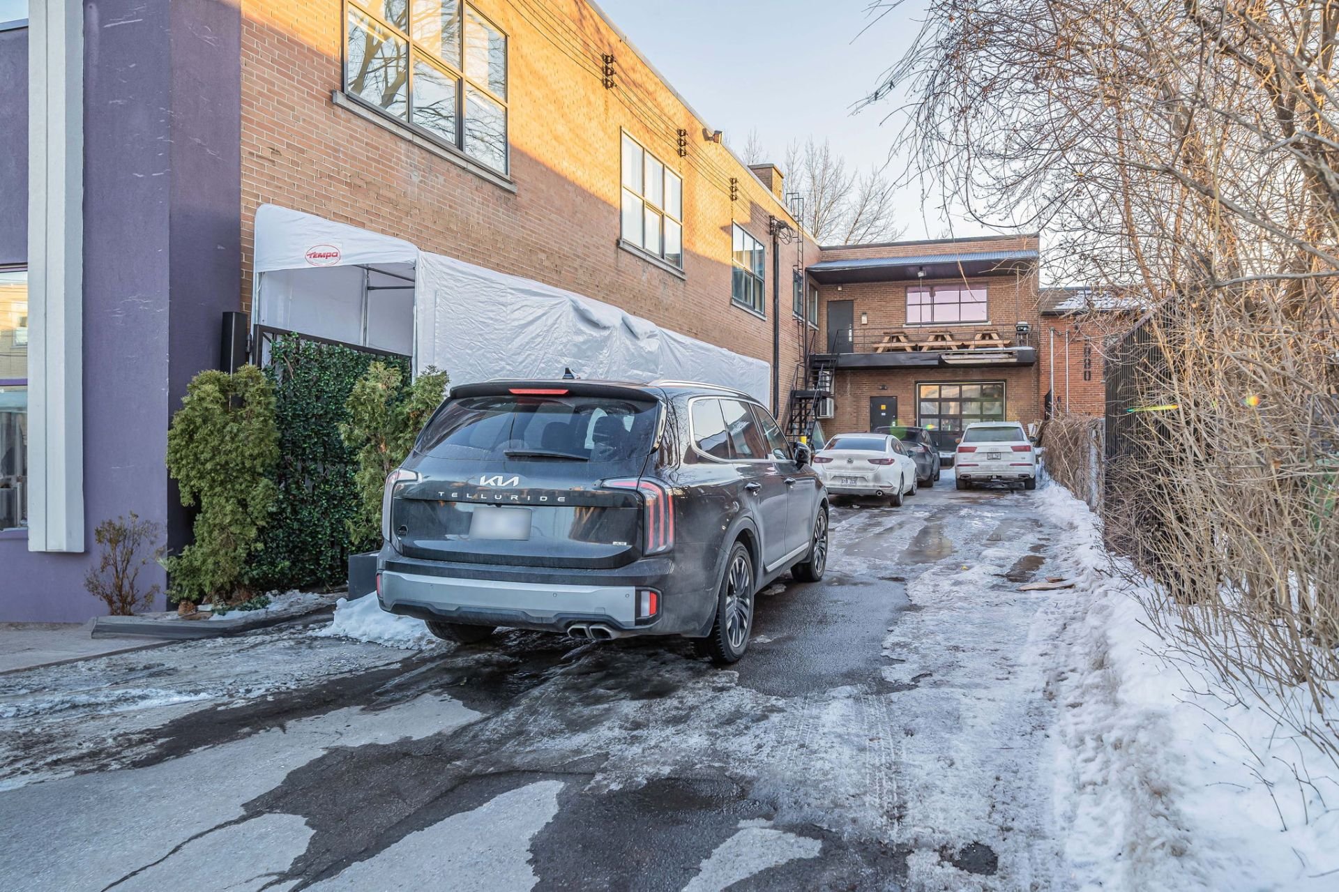 Photo - Parking