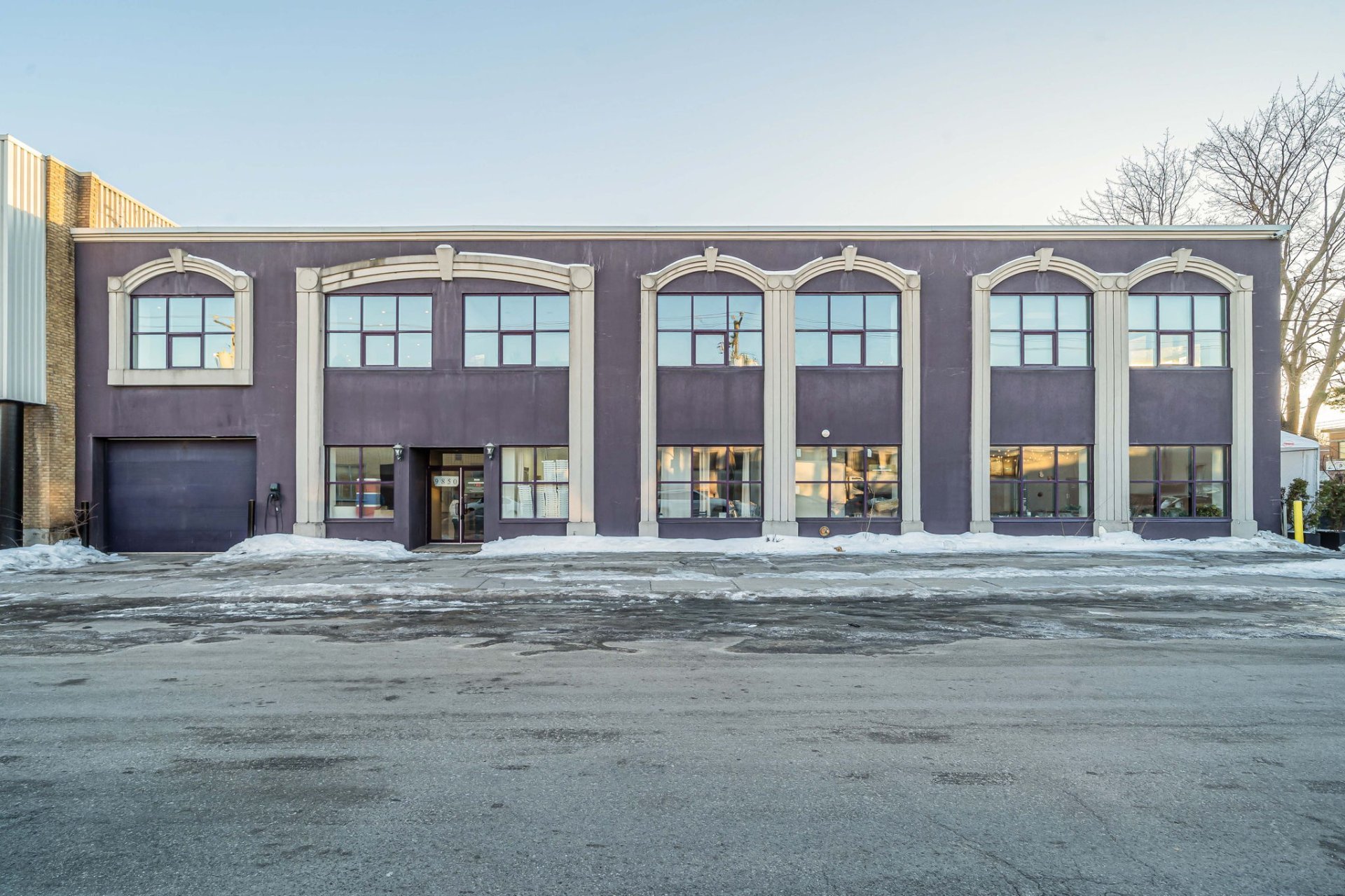 Photo - Frontage