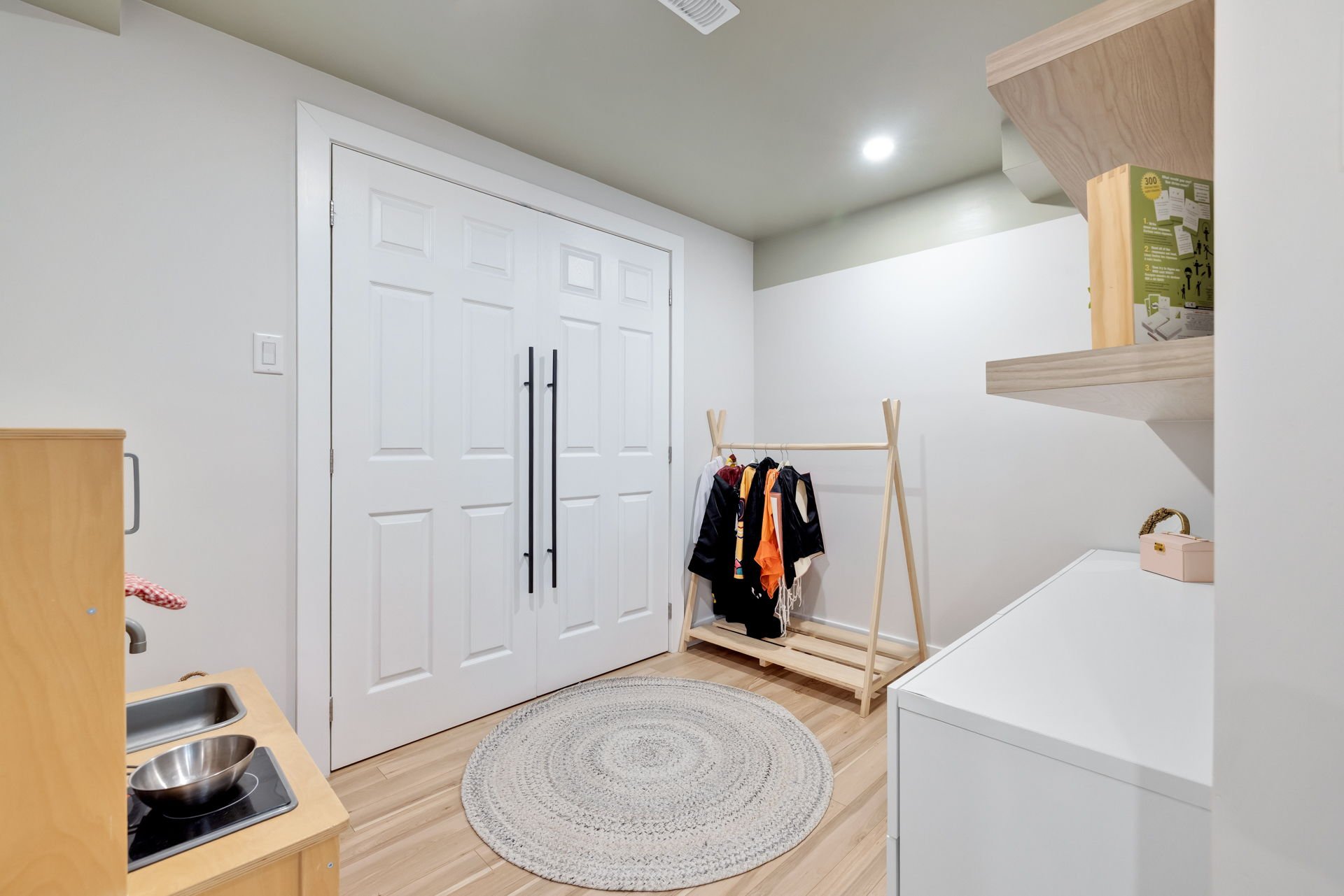 Photo - Playroom