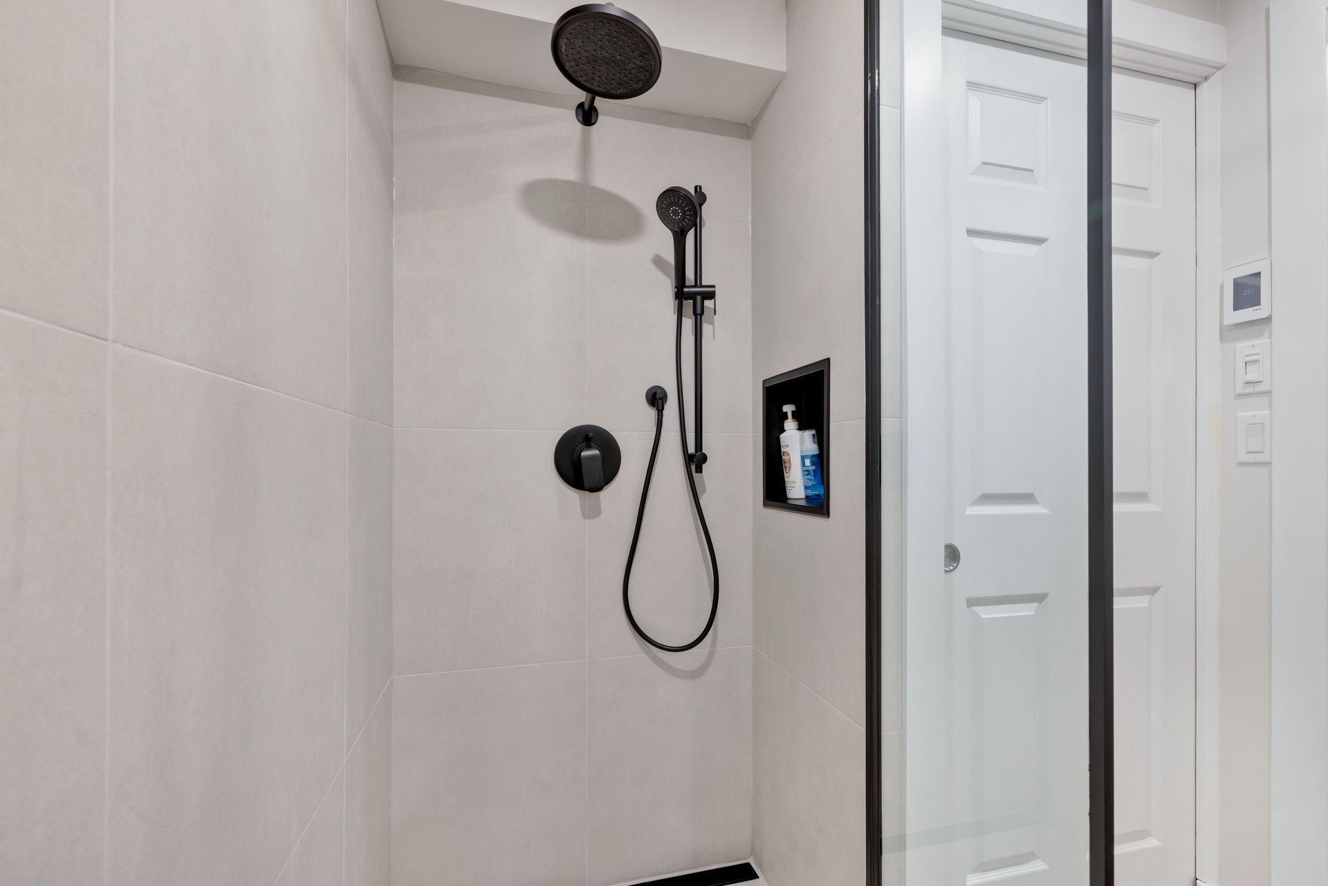Photo - Bathroom