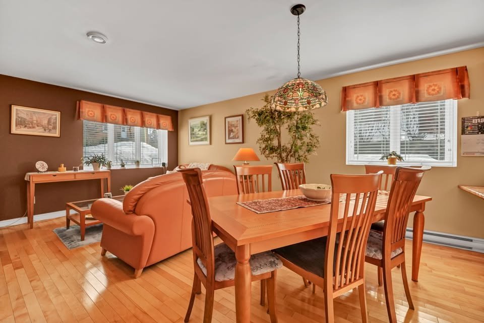 Photo - Salle à manger