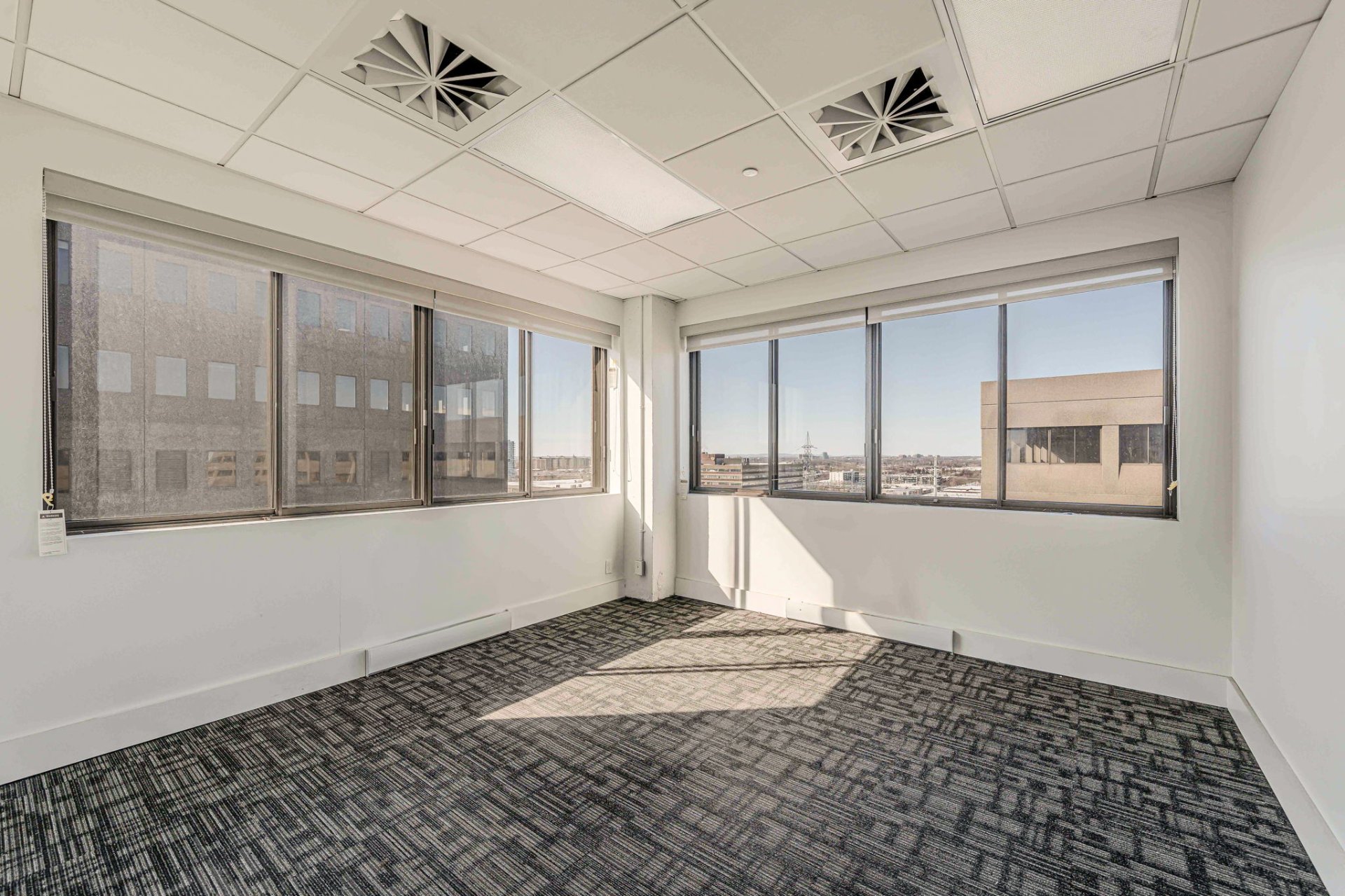 Photo - Office