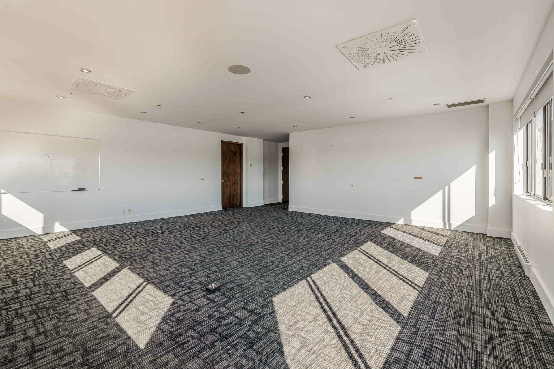 Photo - Office