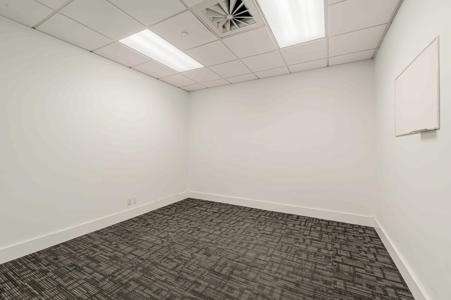 Photo - Office