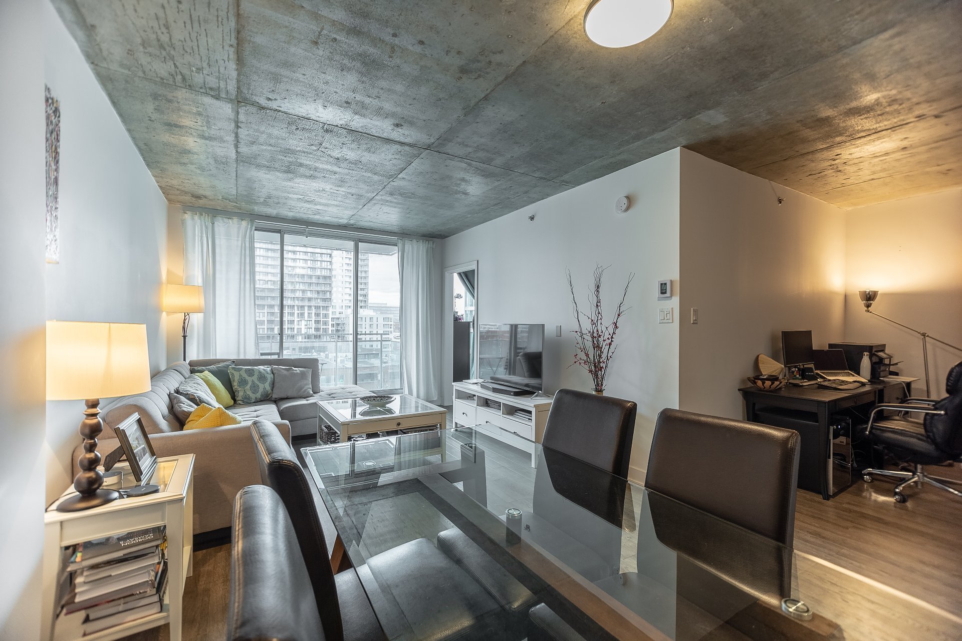 Photo - Salle à manger