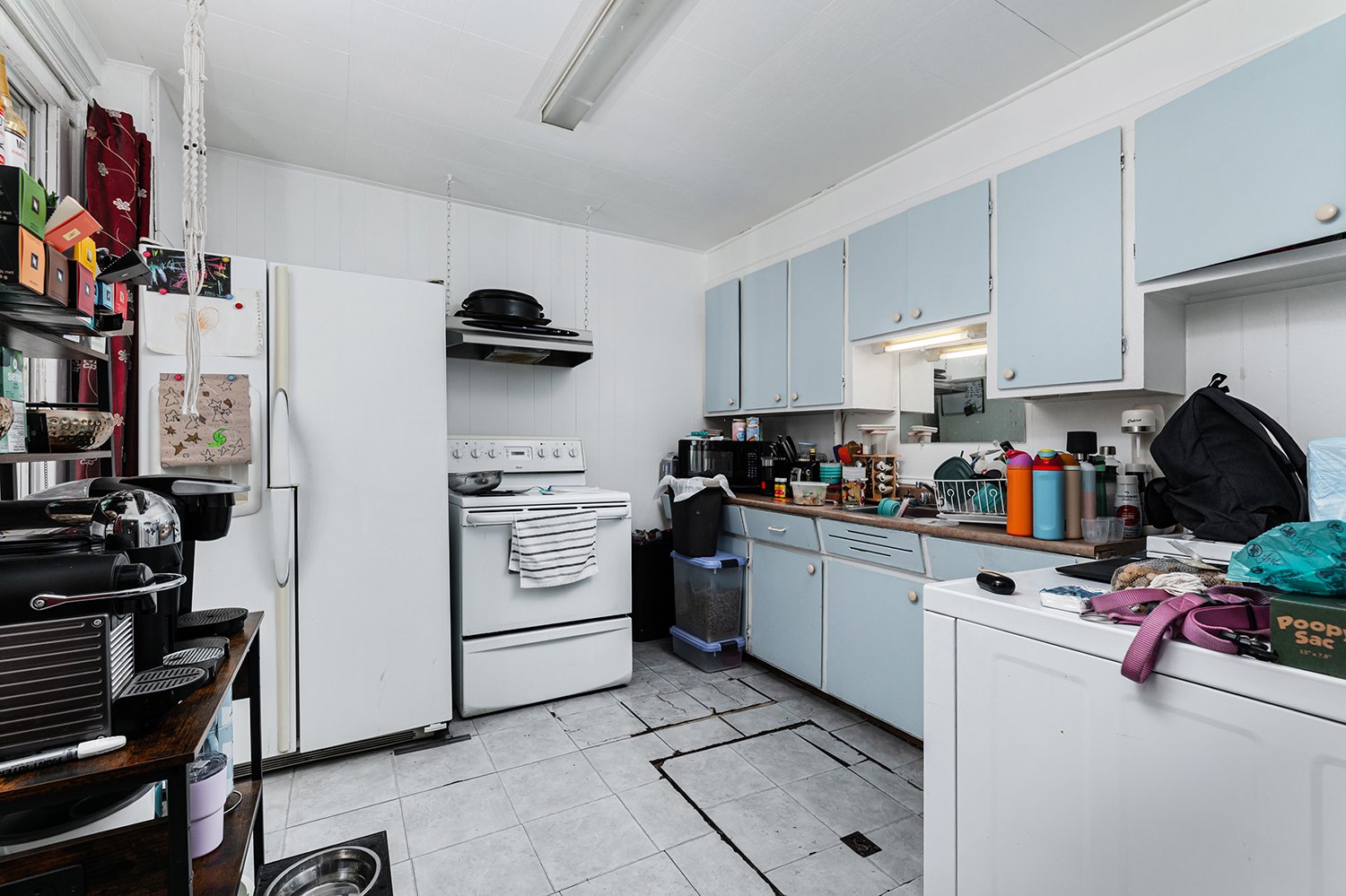 Photo - Kitchen