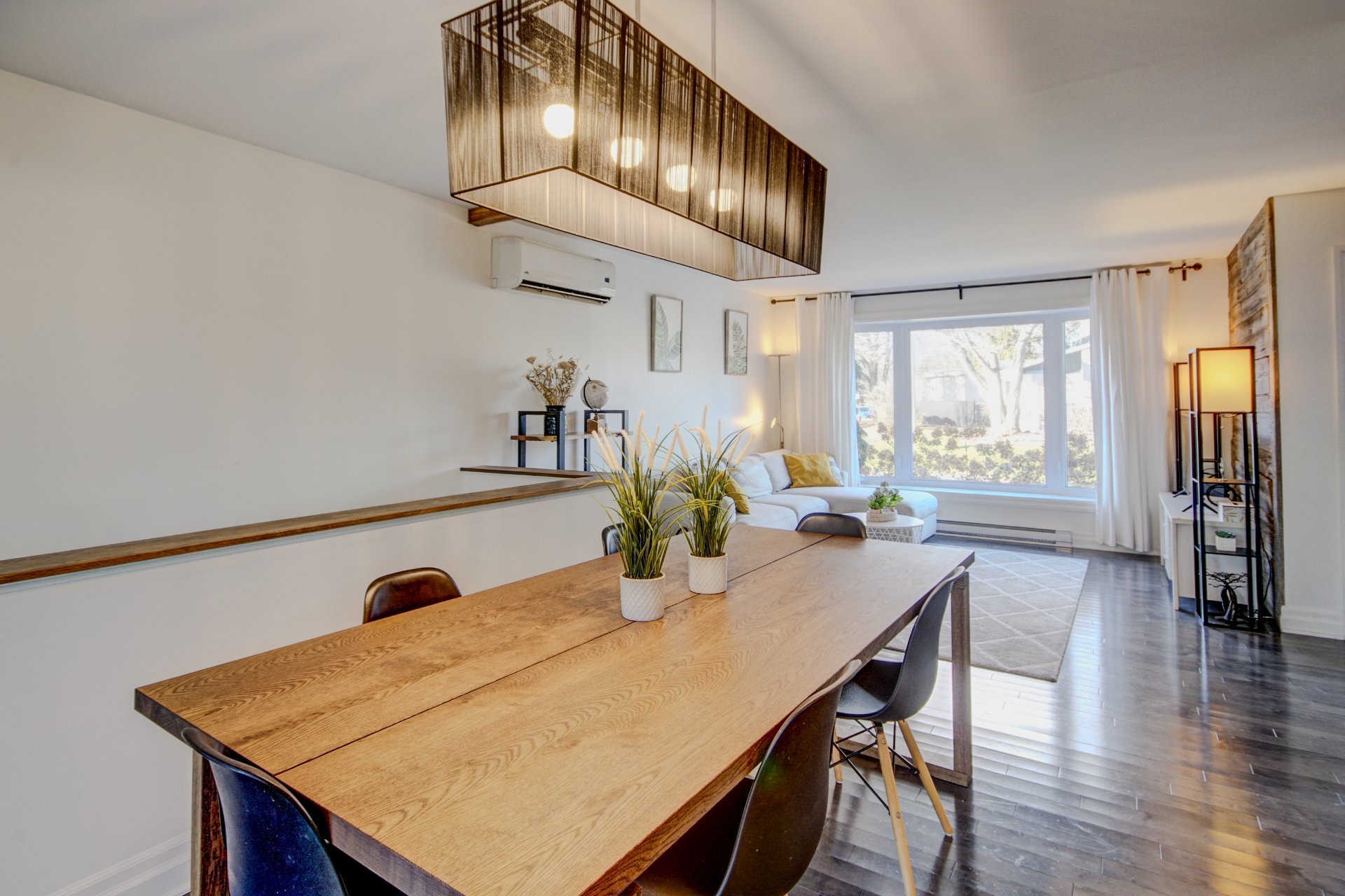 Photo - Salle à manger