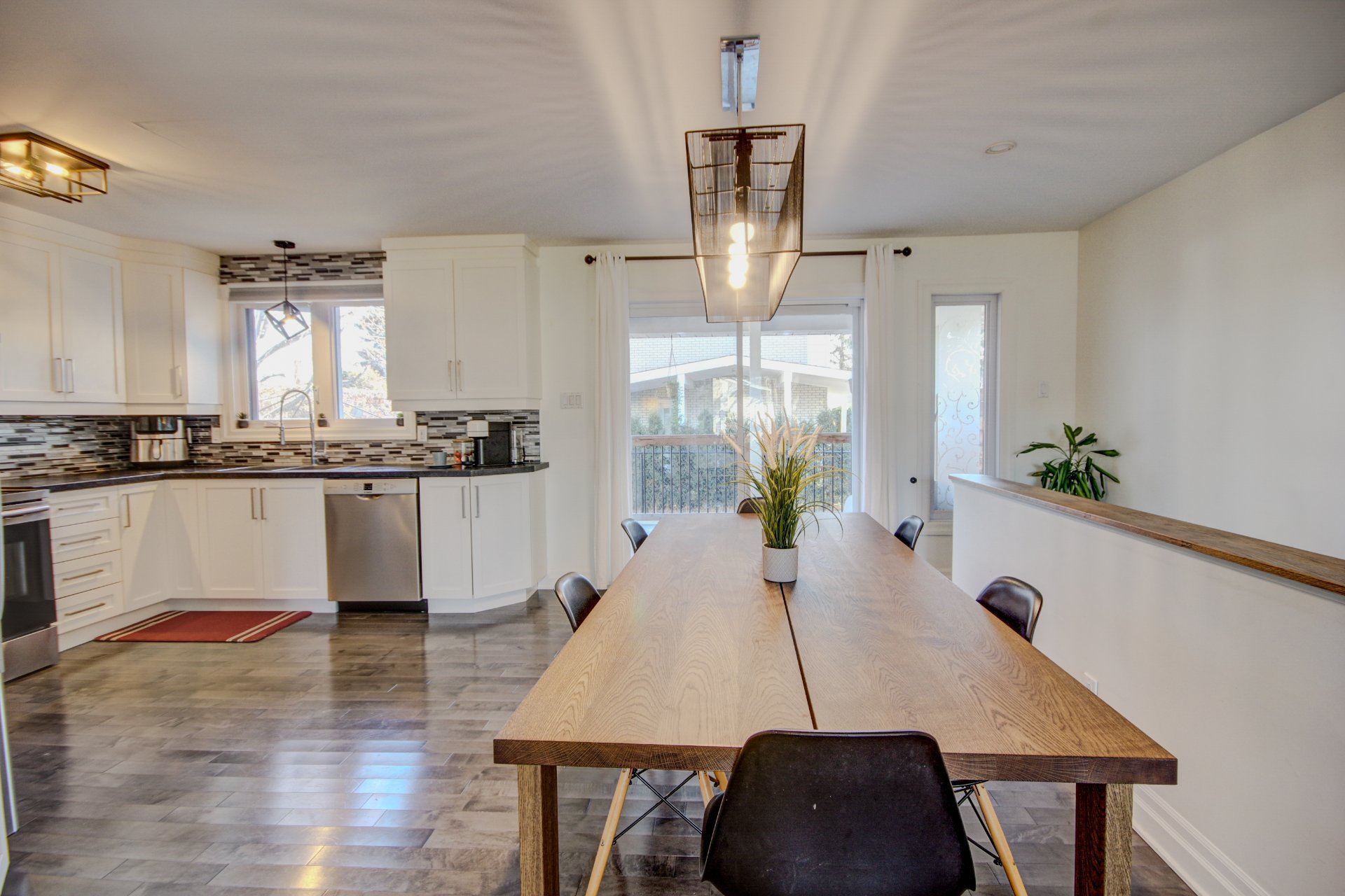 Photo - Salle à manger