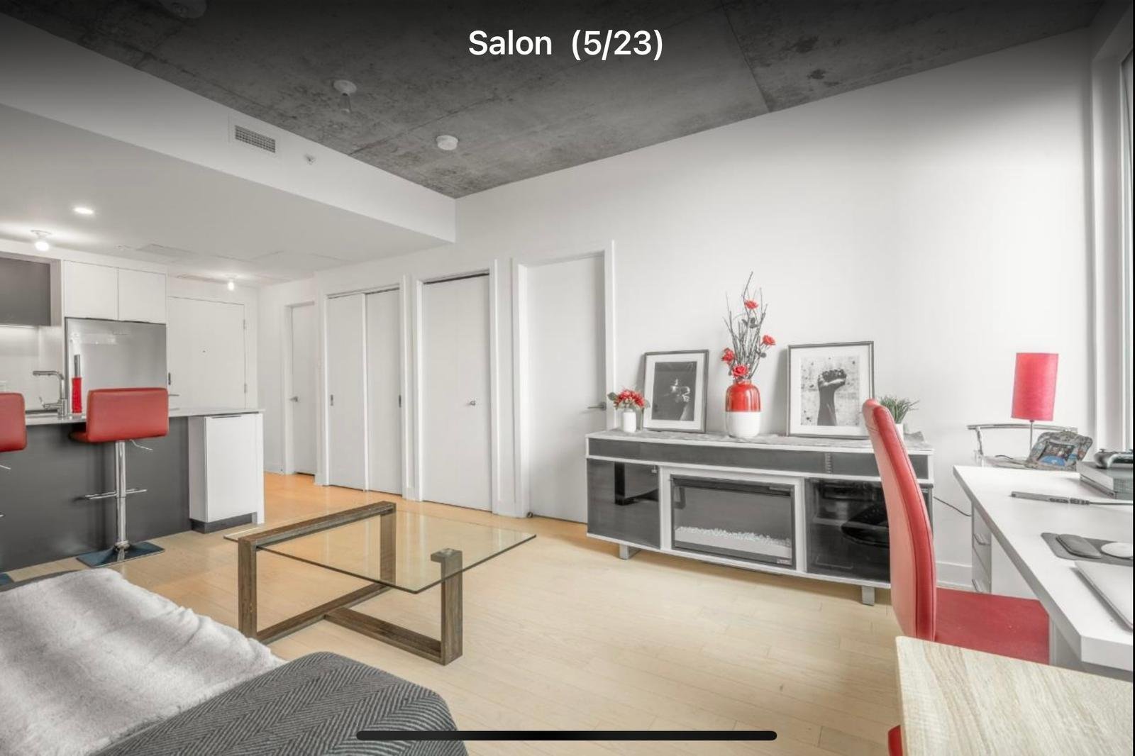 Photo - Salon