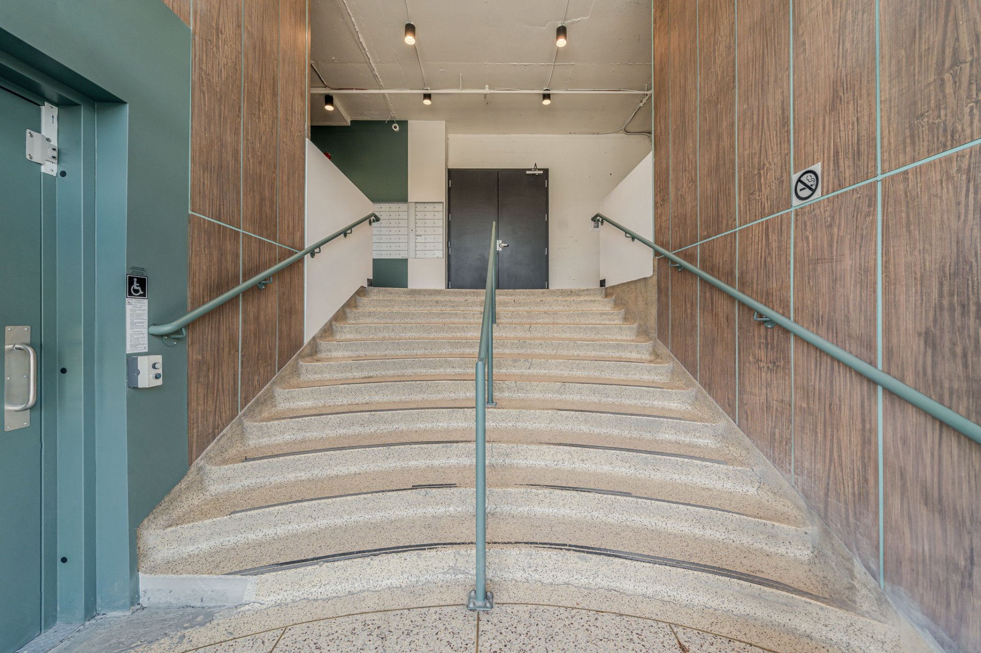 Photo - Reception Area