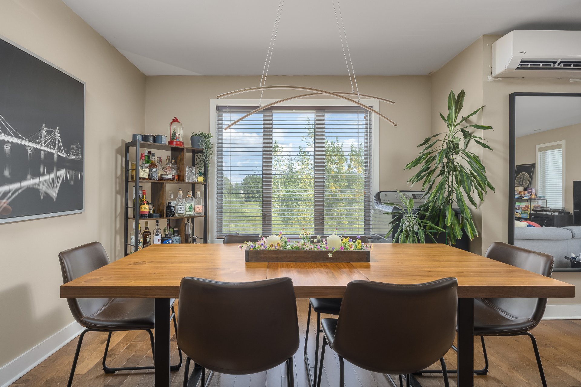 Photo - Salle à manger