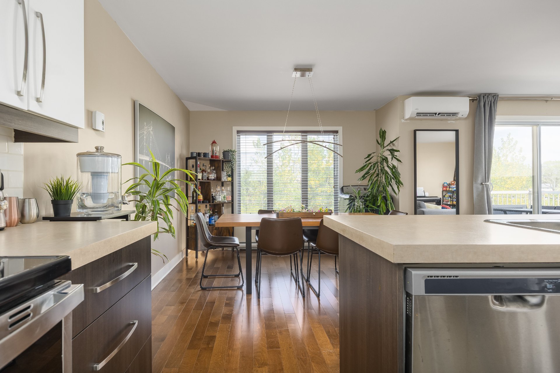 Photo - Salle à manger