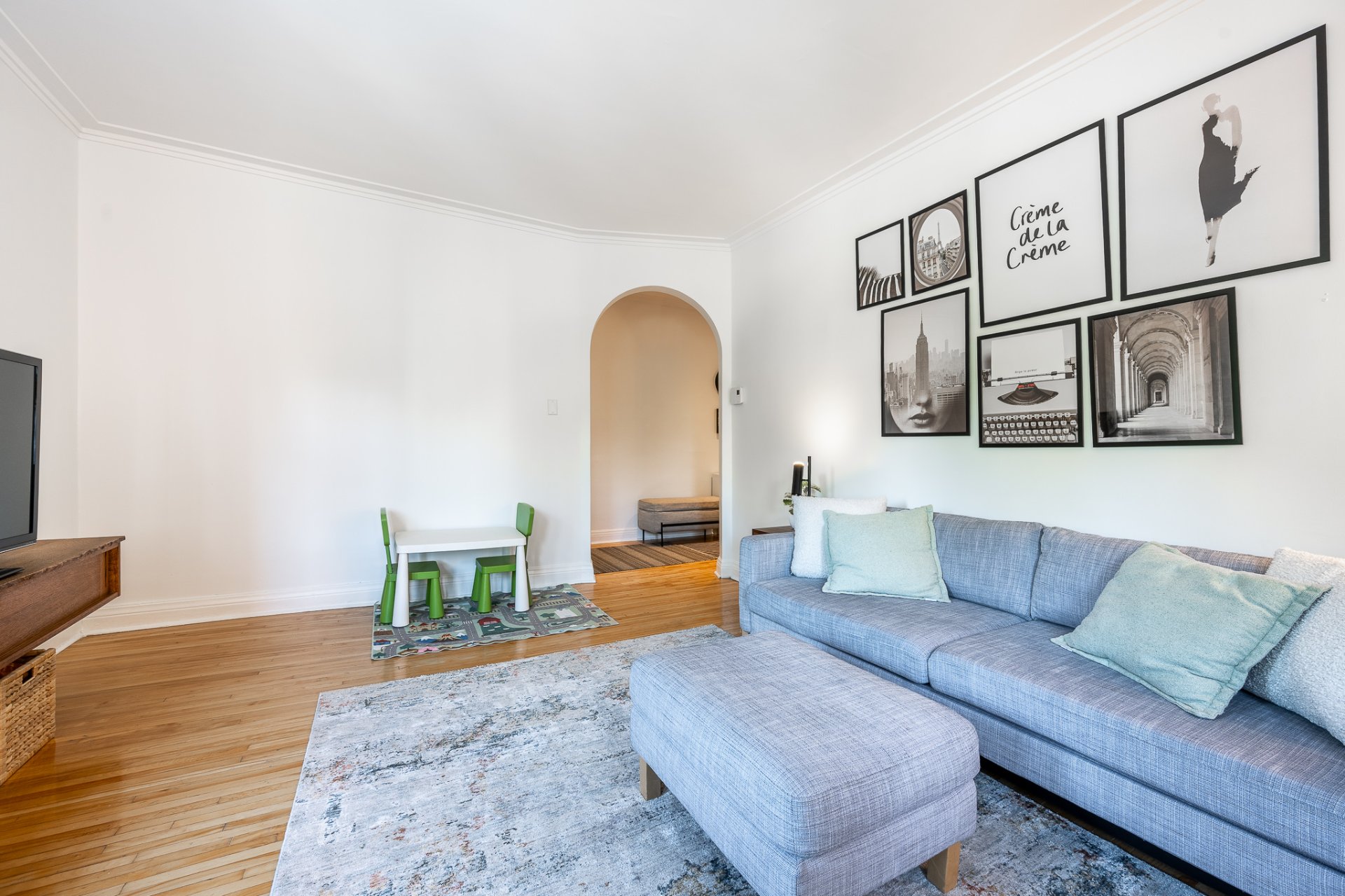 Photo - Salon