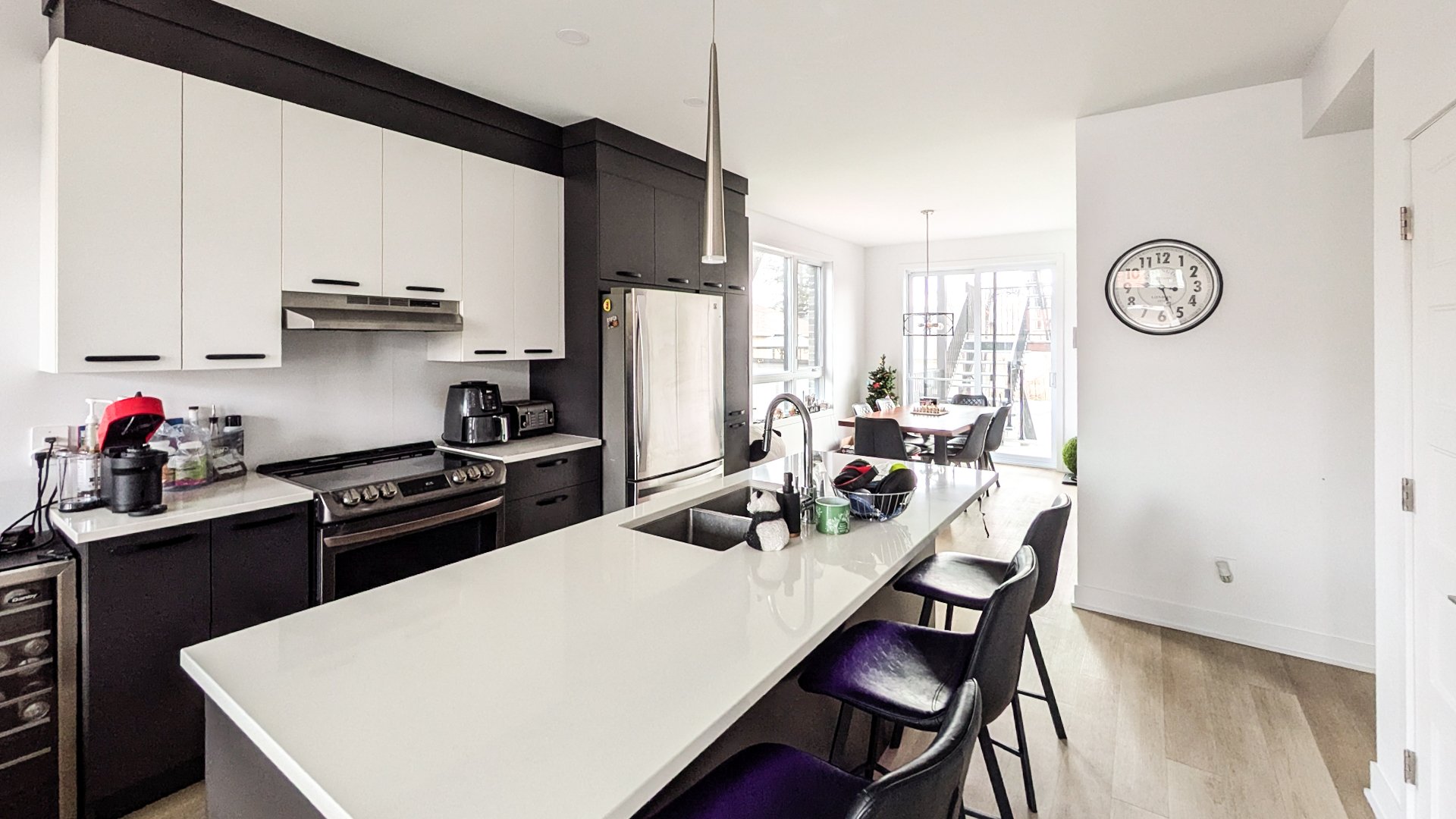 Photo - Kitchen