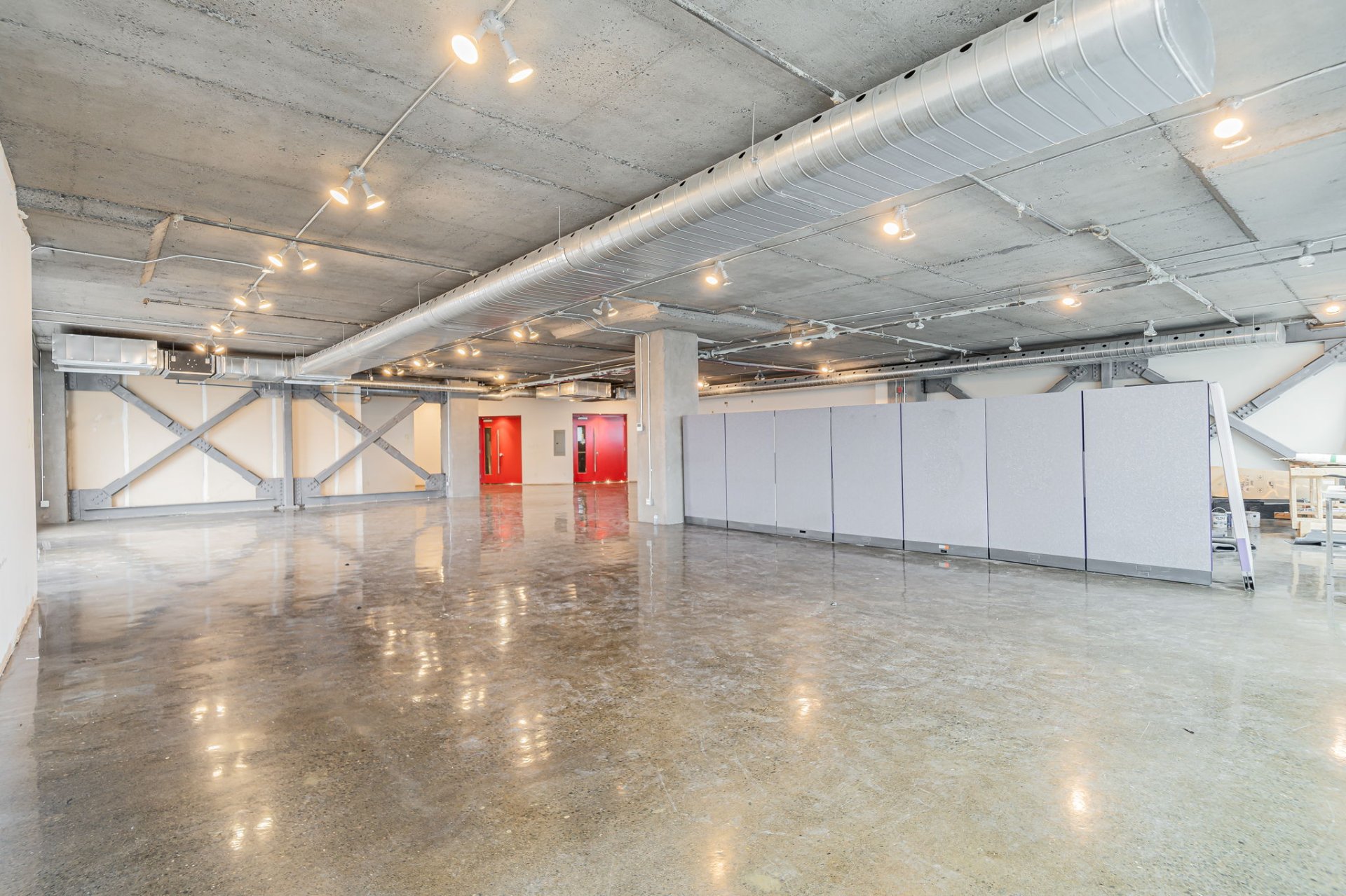 Photo - Interior