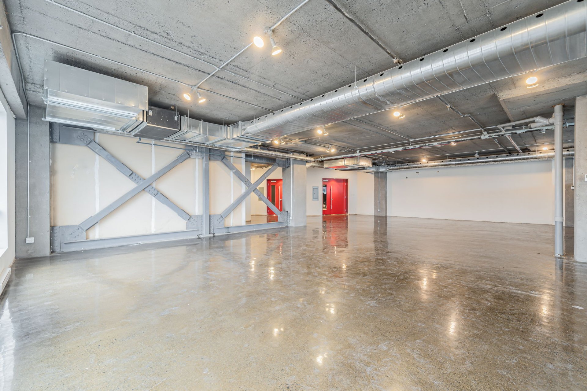 Photo - Interior