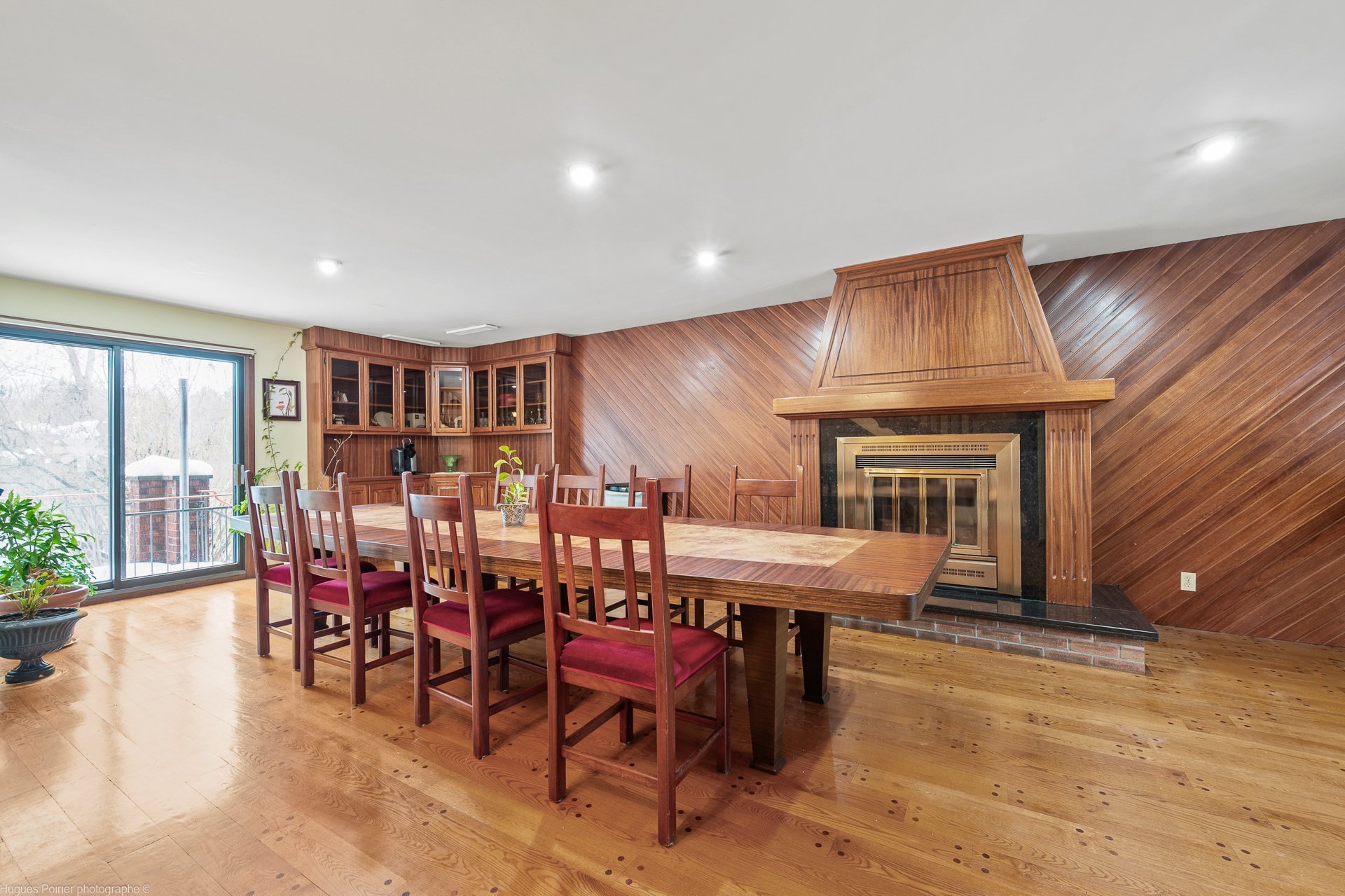 Photo - Dining room