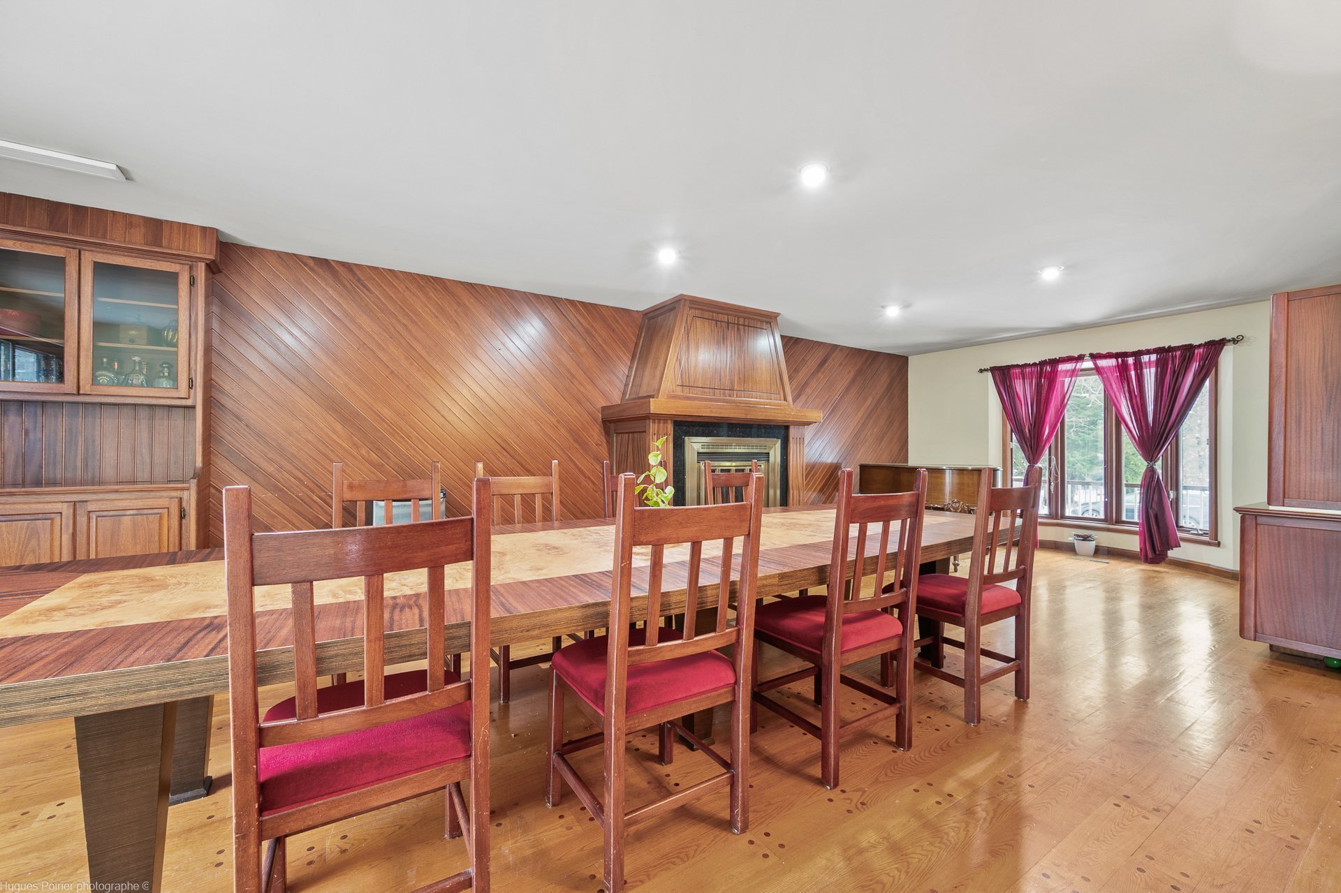 Photo - Dining room