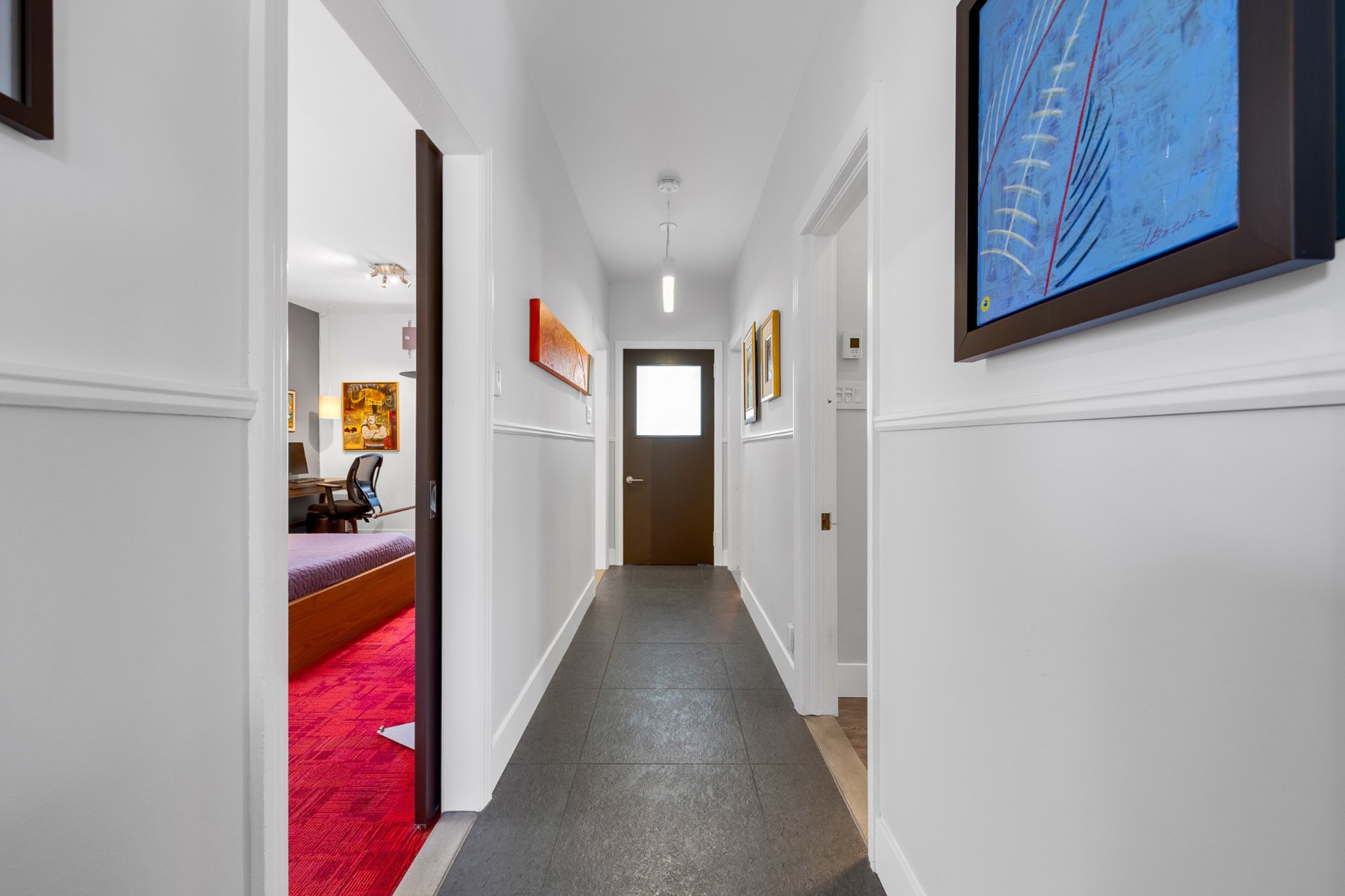 Photo - PASAGEWAY