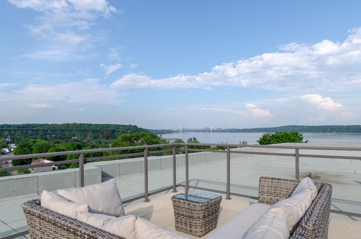 Photo - Vue sur l'eau