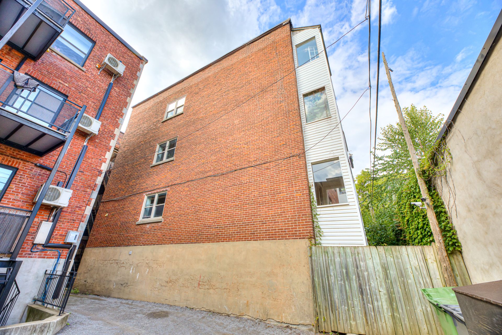 Photo - Face arrière